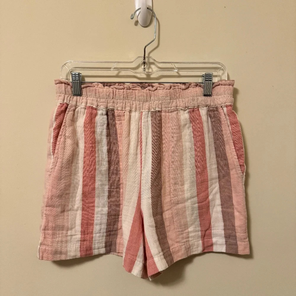 NWOT RAILS LEIGHTON SHORT - COLOR : STRIPE - SIZE : SMALL - Picture 3 of 5